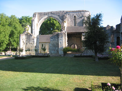 Site of Renaissance Competition - La Riche, Prieure de Saint-Cosme