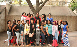 Dallas-Area Students Visit AAS Classroom