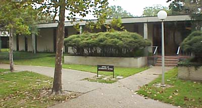 photo of the Student Service Center 2