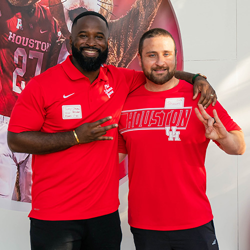 Two members of the Pharmacy Alumni Association