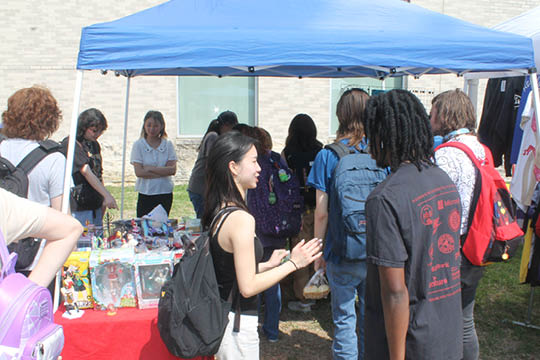 march farmers market
