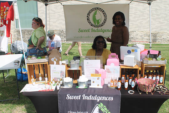 march farmers market