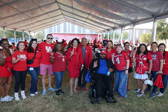 Faculty Staff Tailgate