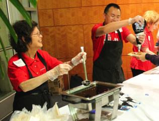 Event helps students learn to prepare healthy breakfast essentials