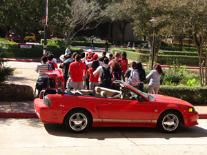 Student flash mob draws more attention to the Instant CLASSic