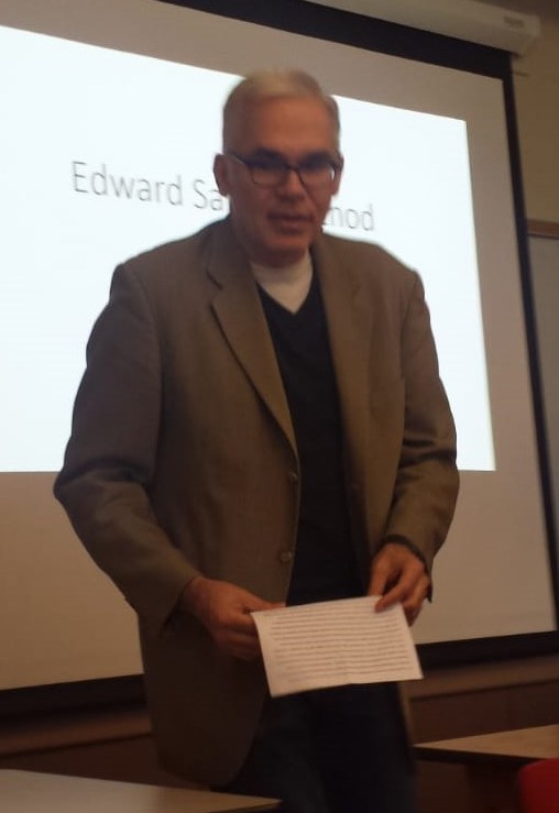 https://www.uh.edu/class/english/people/faculty/hosam/hosam-photo.jpg