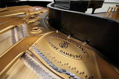 Steinway Piano - inside