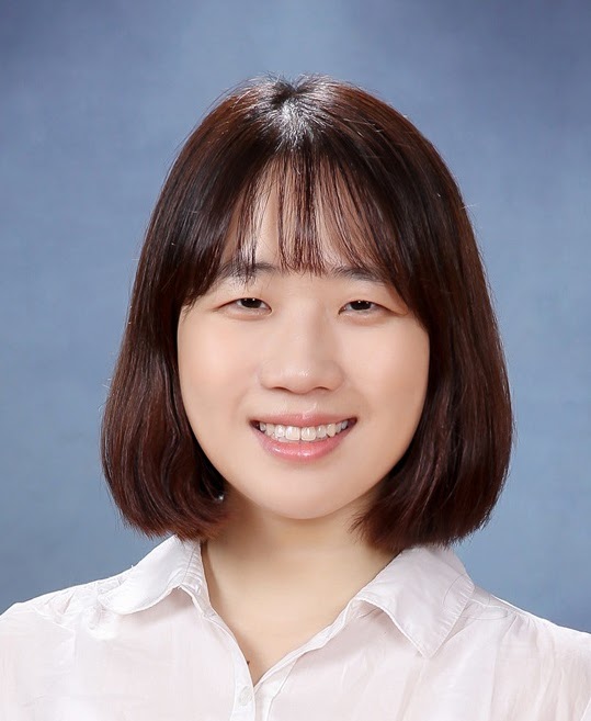 Headshot of Grace Cho