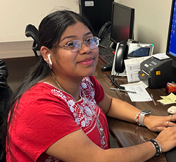 Andrea Arano – Customer Service Representative 