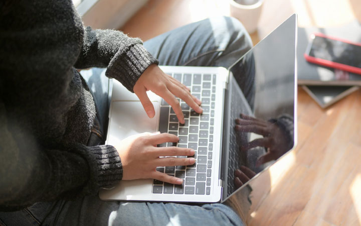 Laptop
