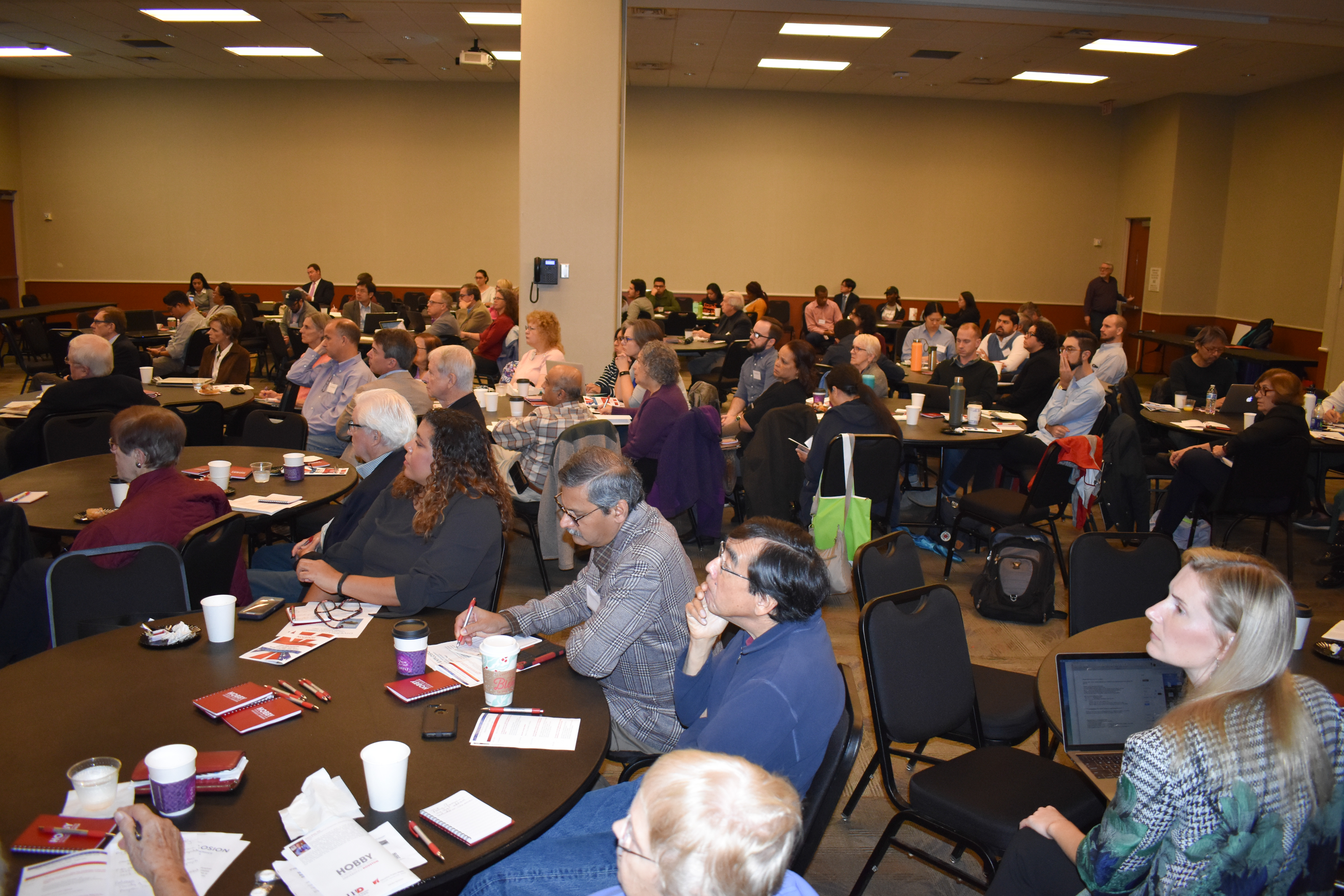 Picture of crowd 