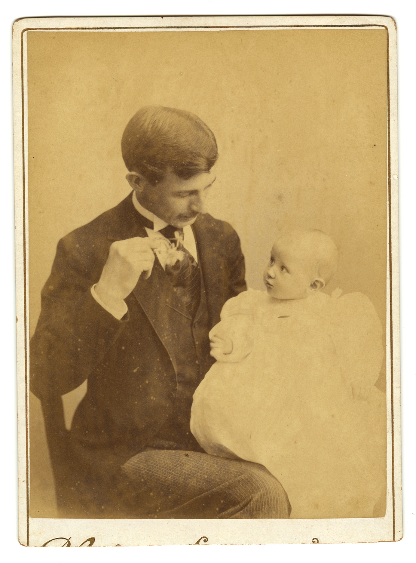 picture-edr-as-baby-and-father-george-christie.jpg