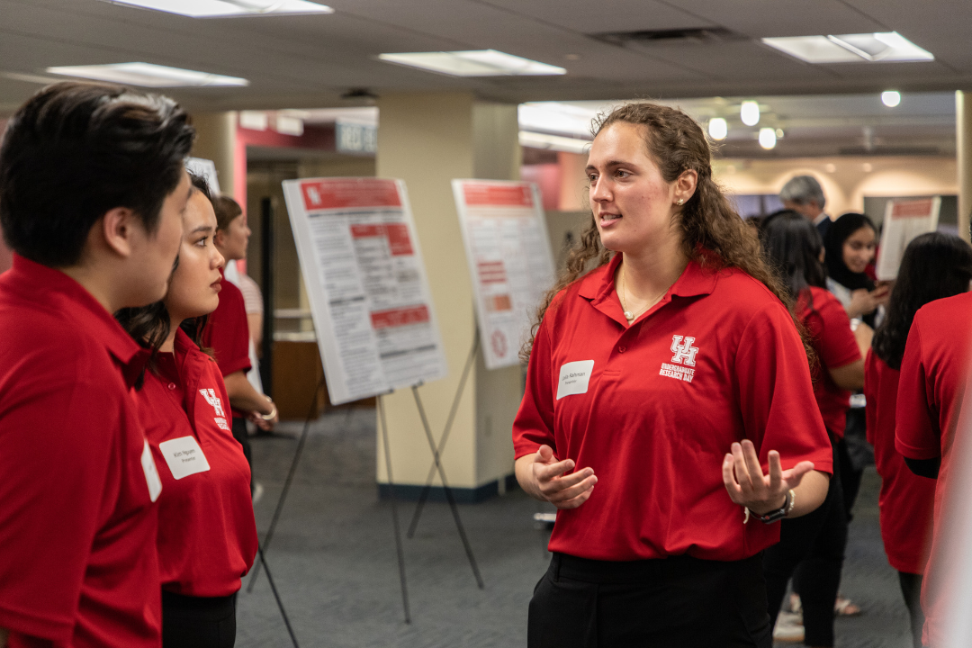 Students in the Spotlight During Undergraduate Research Day