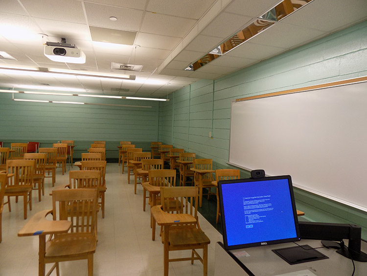 AH room 11 - HyFlex Classroom