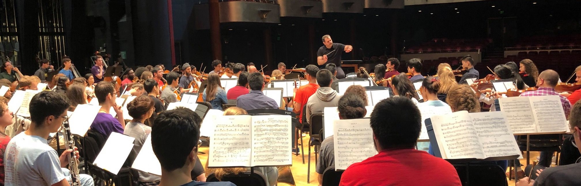 a casual orchestra rehearsal, with Josep Caballé-Domenech