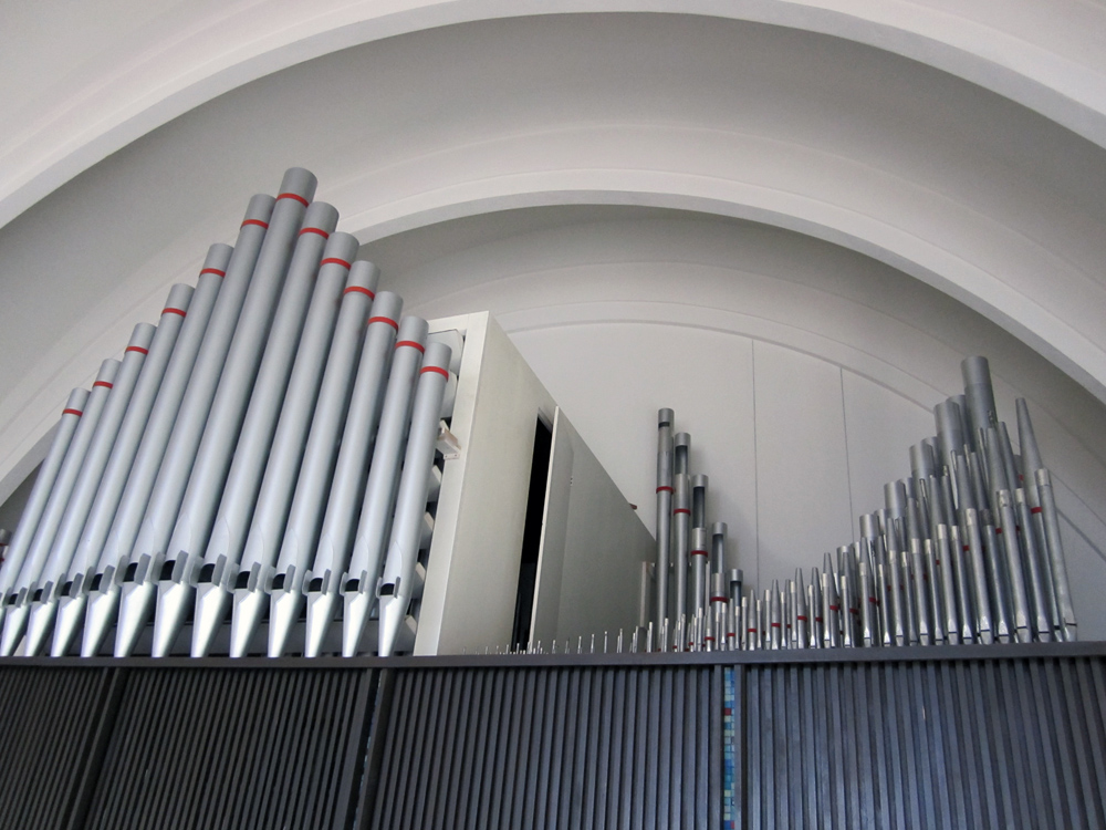 Organ inside the A.D Bruce Religion Center