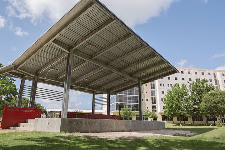 Lynn Eusan Park
