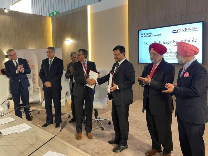 University of Houston's Dr. Ramanan Krishnamoorti shaking hands with representatives of India at the signing of the MoU.