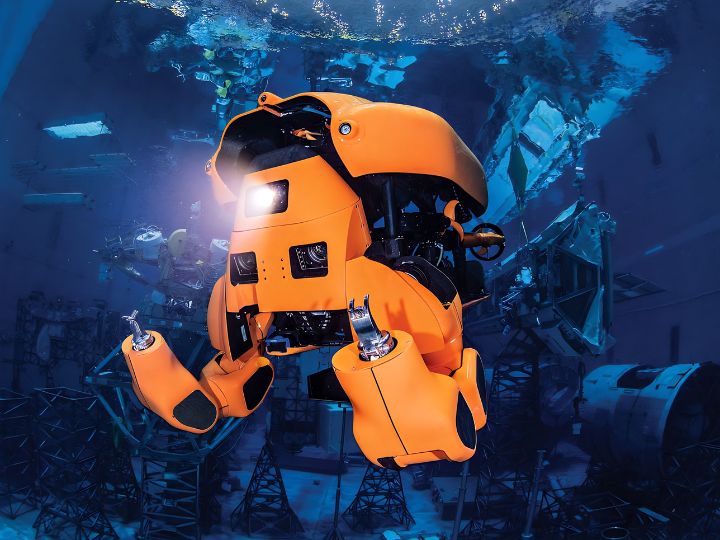 An underwater Nauticus robot An underwater Nauticus robot