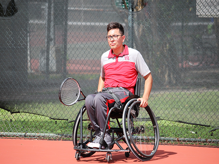 Carlos Salinas at the 2017 UH Cougar Open Wheelchair Tennis tournament