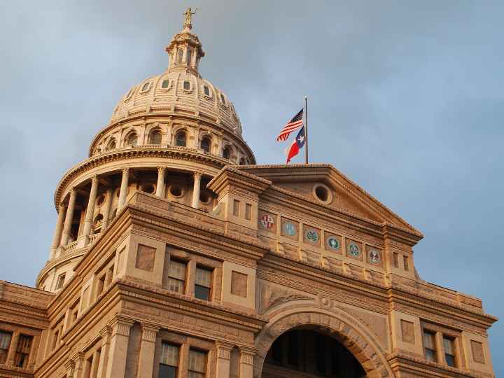 720x540__texas-capitol-with-flags_credit-cotorreando_gettyimages__145916215.jpg