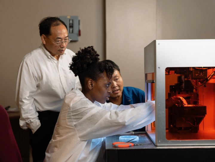 University of Houston researcher Zhifeng Ren leads a team in the Texas Center for Superconductivity