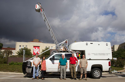 UH mobile lab team