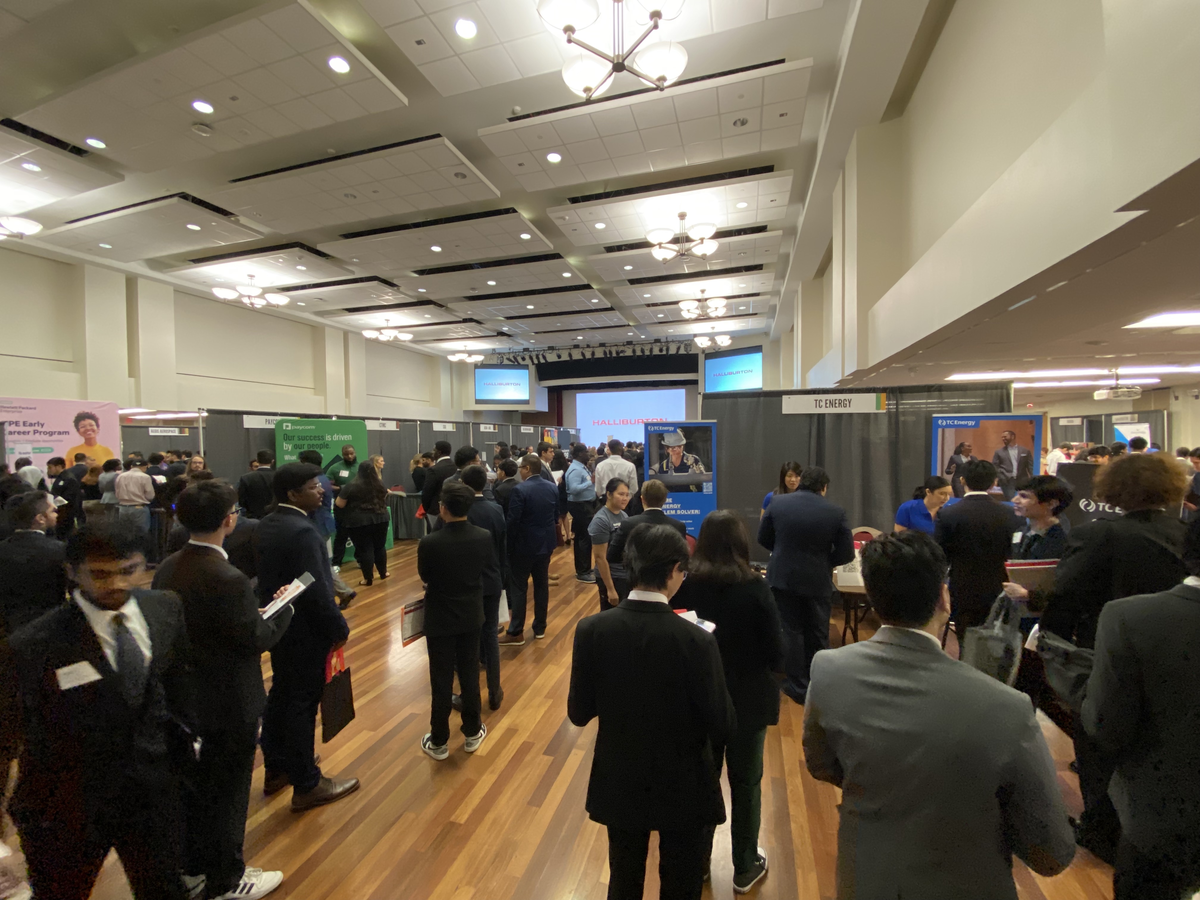 /nsm/math/news-events/stories/2023/nsm-career-fair/20th.jpg