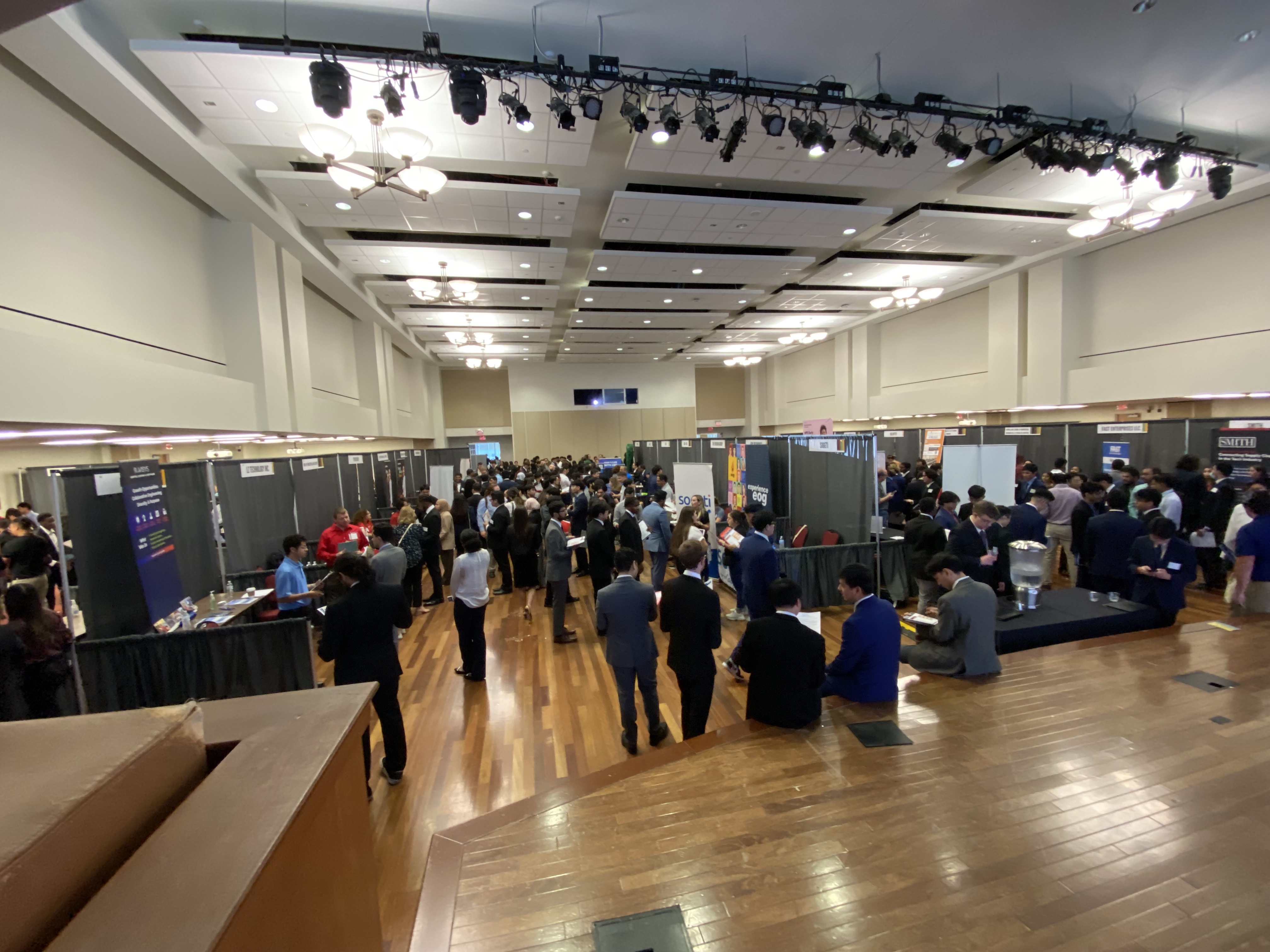 /nsm/math/news-events/stories/2023/nsm-career-fair/22nd.jpg
