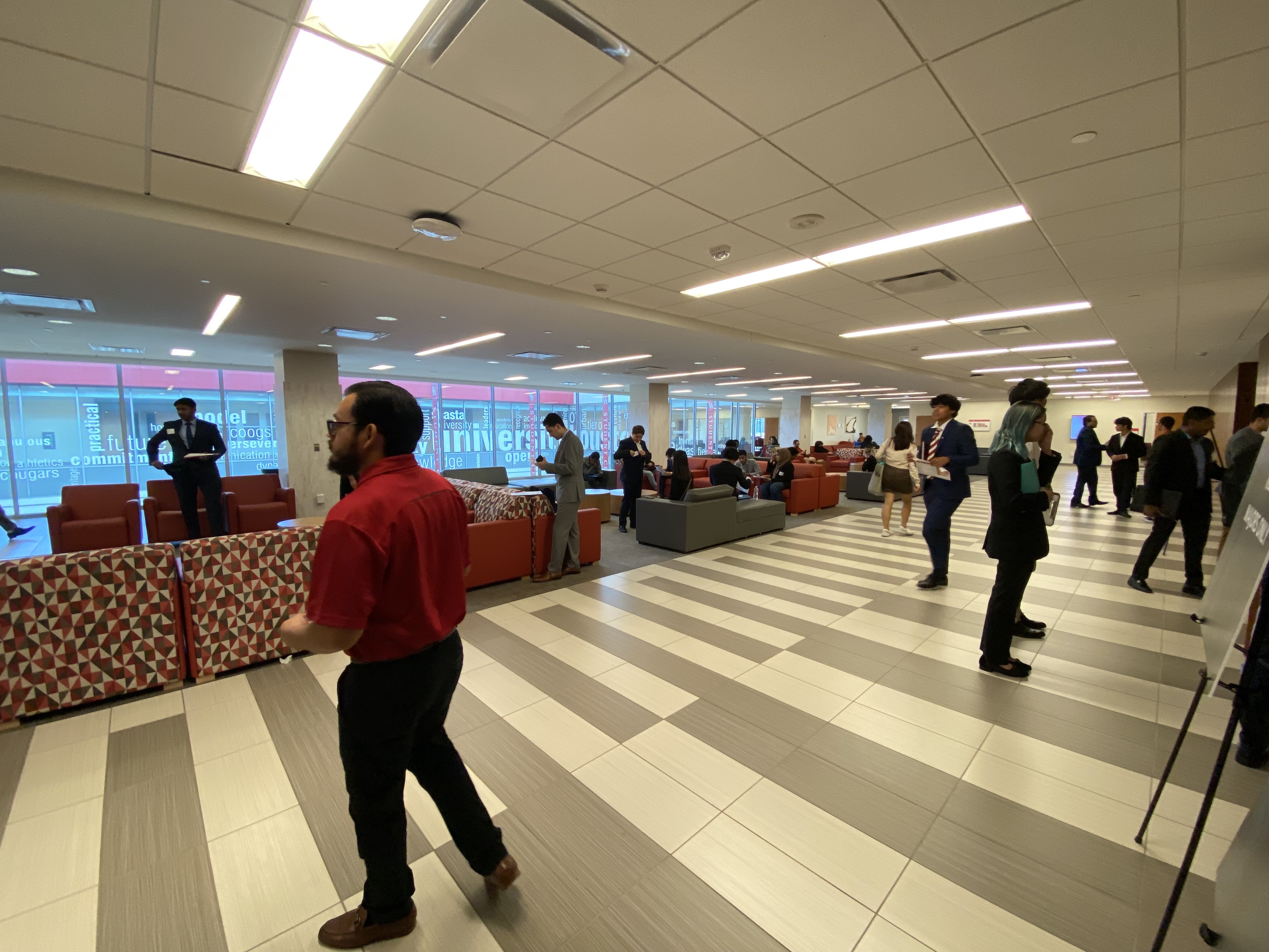 /nsm/math/news-events/stories/2023/nsm-career-fair/2nd.jpg