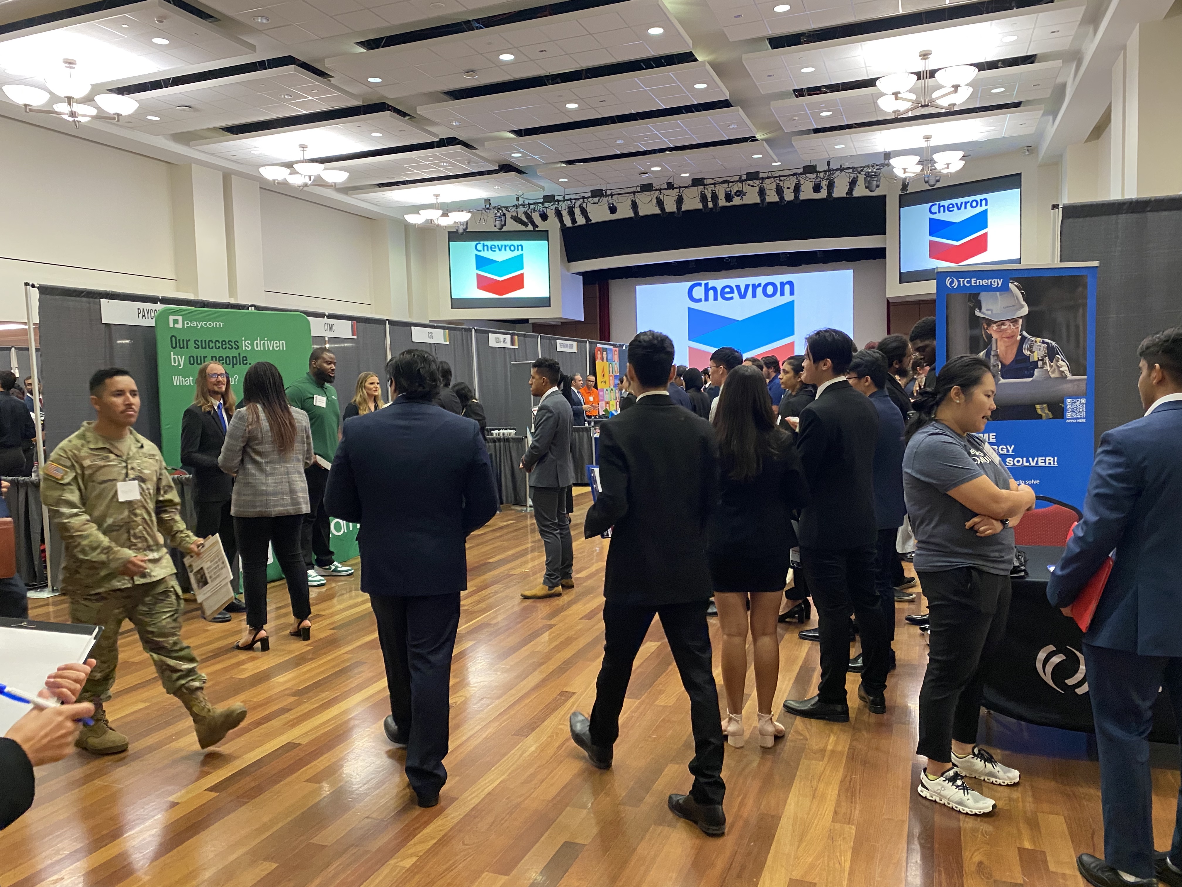 /nsm/math/news-events/stories/2023/nsm-career-fair/6th.jpg