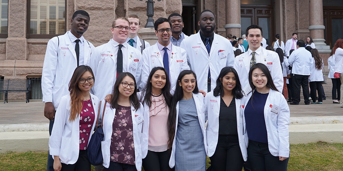 uhcop students at state capitol building