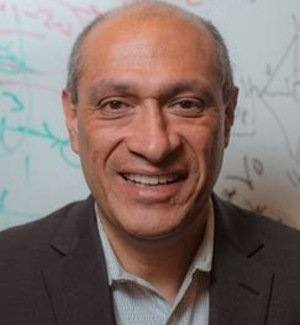 Francisco Robles Hernandez headshot