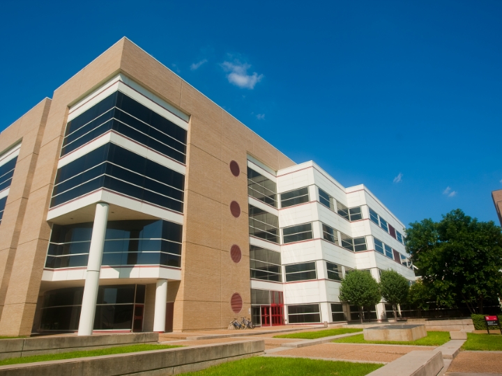 TcSUH building exterior