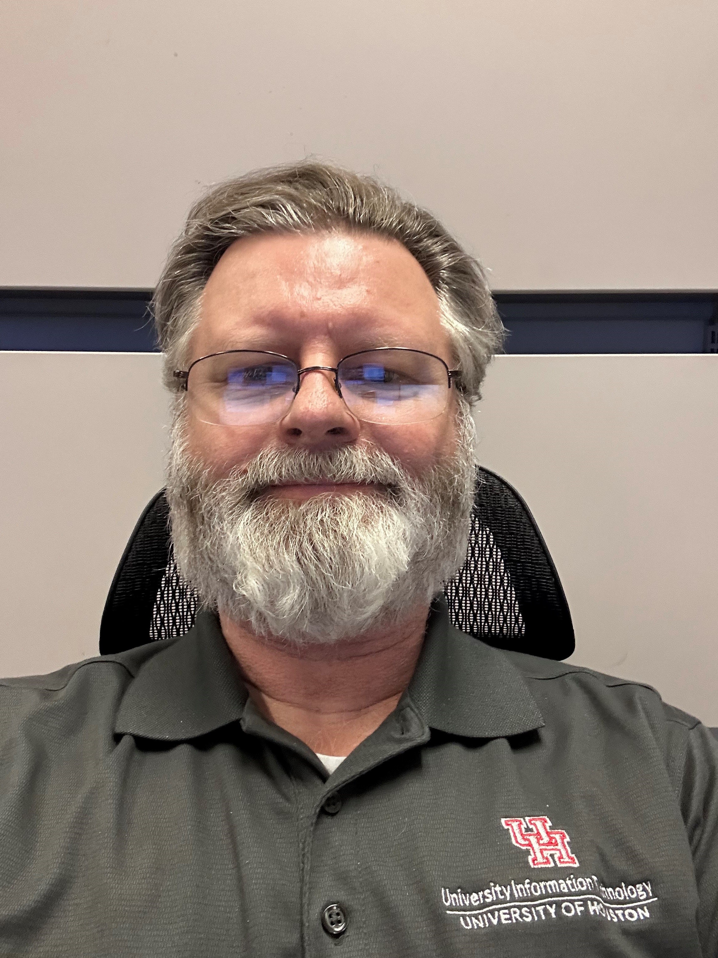 lcox-headshot_larry-cox.jpg