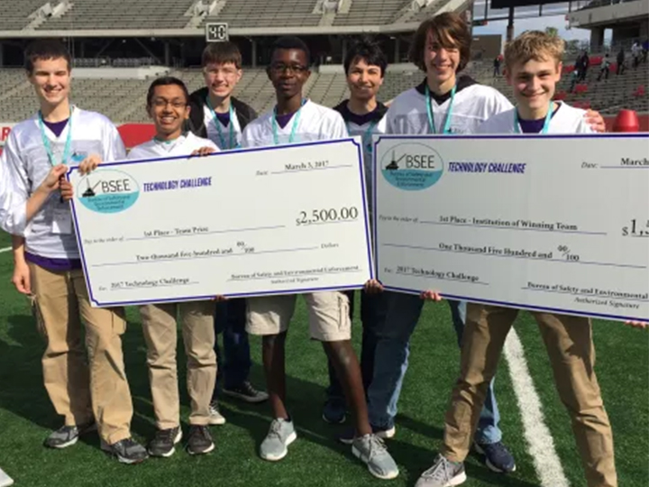 Top Prize at Offshore Technology Challenge Awarded to College Station High School Students