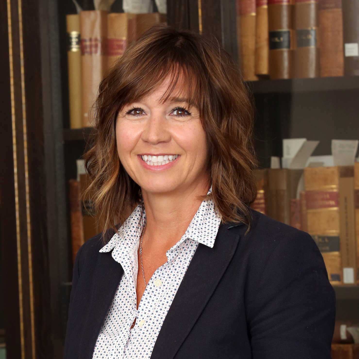 Image of Gina Warren
