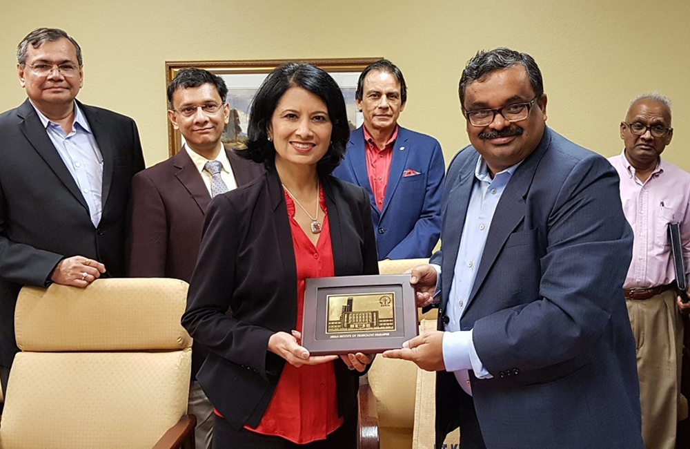 UH and IIT Kharagpur to Promote Collaborative Programs in Petroleum Engineering